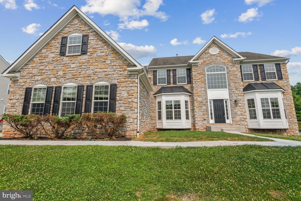 7201 Glen Pine St, Glenn Dale, MD 20769 - photo 1