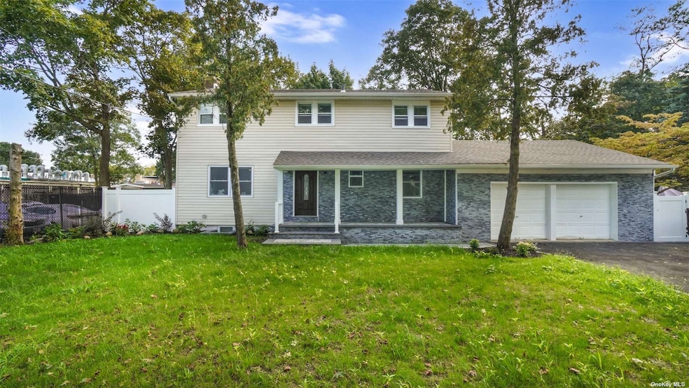 Sold $750,000 • Co-Listing Agent