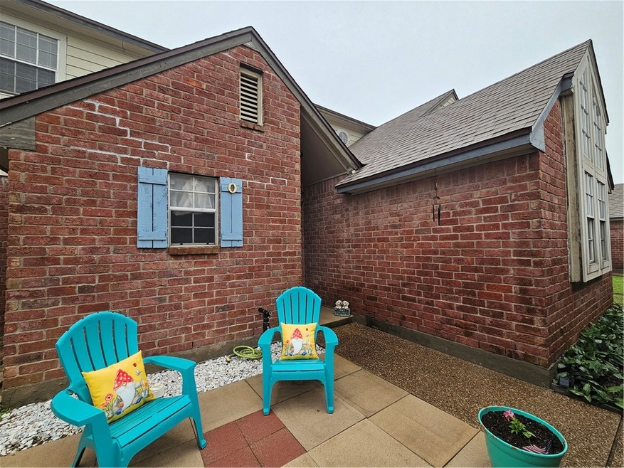 Check out this cute patio area out front!