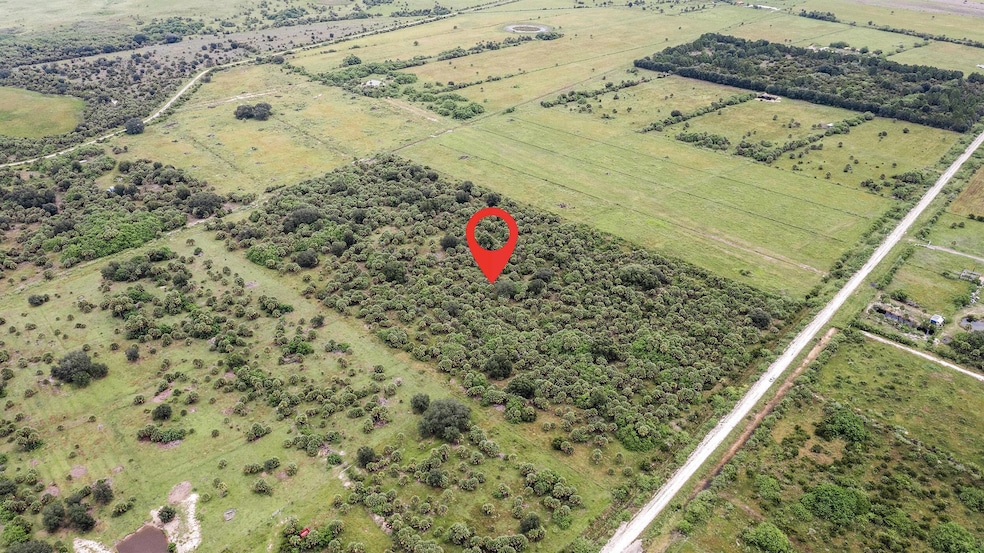 2095 Cabbage Ln, Okeechobee, FL 34974 - photo 1