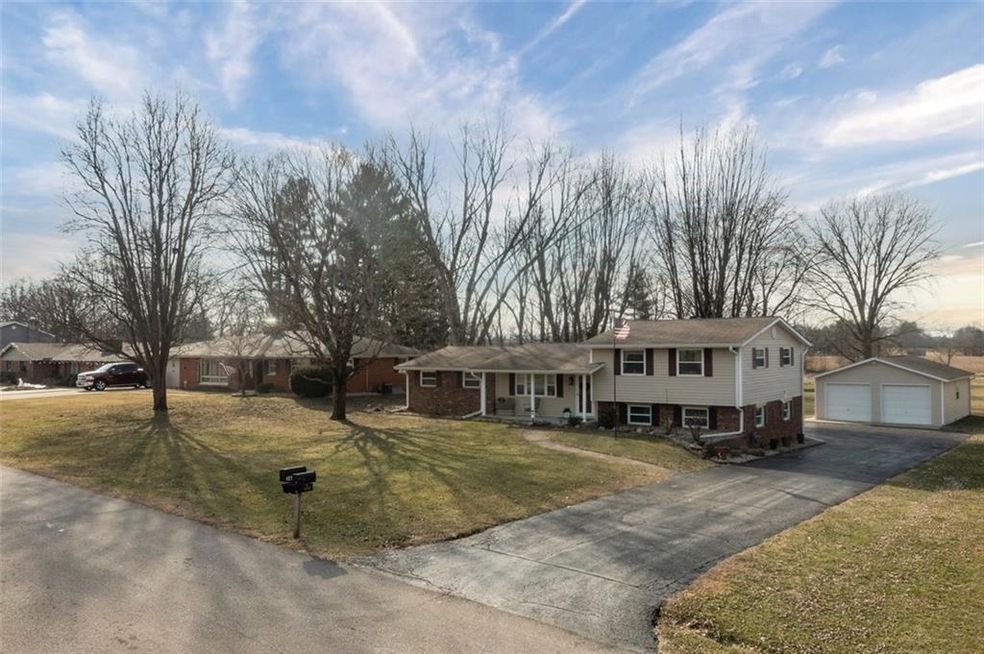 3450 Marilyn St, Columbus, IN 47203 - photo 1