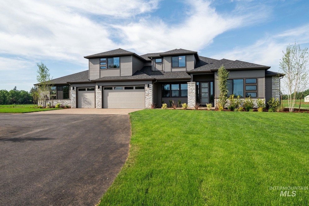 7623 W Flathead Lake St, Eagle, ID 83616 - photo 1