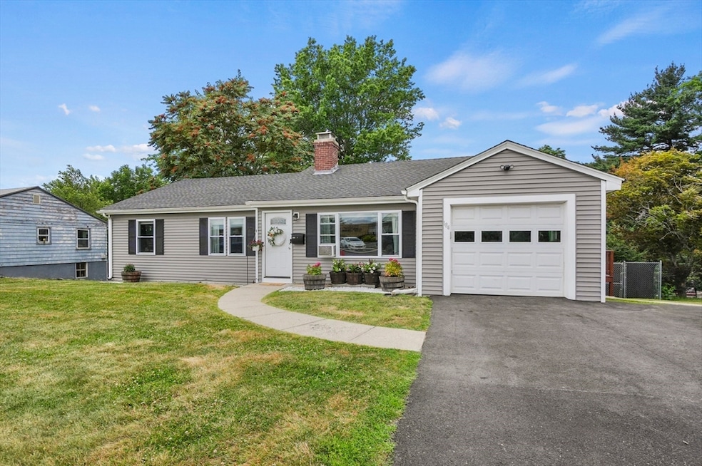 184 Burncoat St, Worcester, MA 01606 - photo 1