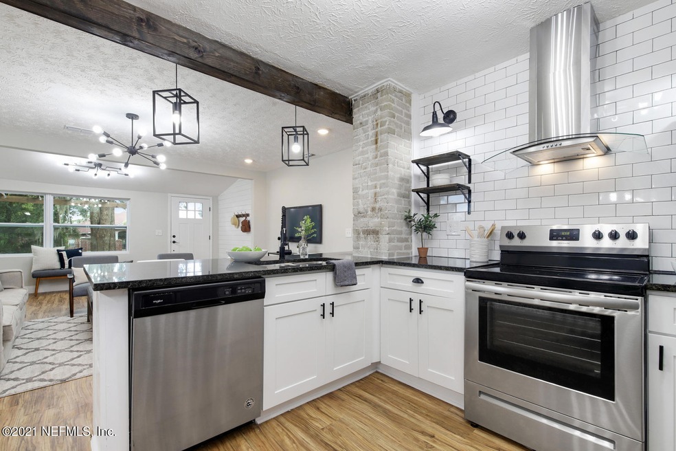 2811 Lake Shore Blvd, Jacksonville, FL 32210 - photo 1