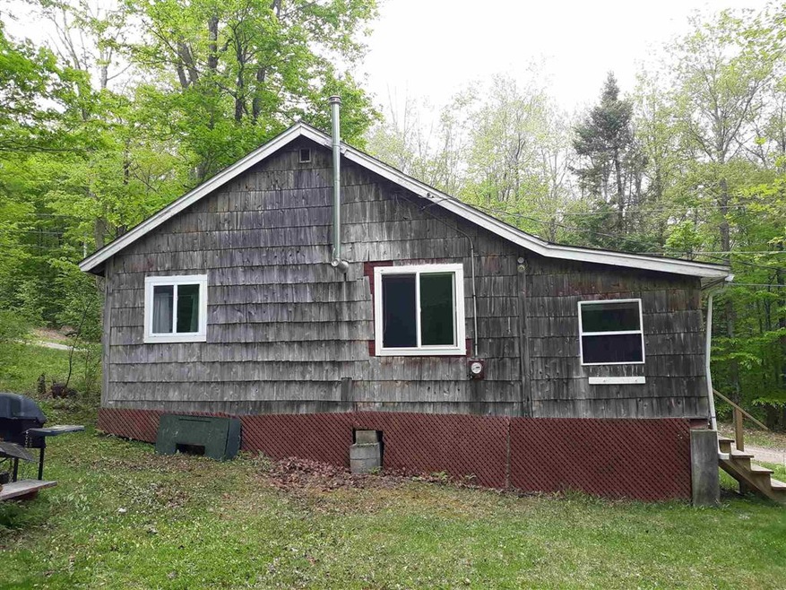 99 Johnny Cake Hill Ln, Readsboro, VT 05350 - photo 1