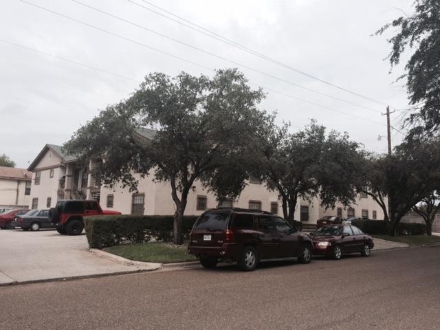 1320 Rosario St, Laredo, TX 78040 - photo 1