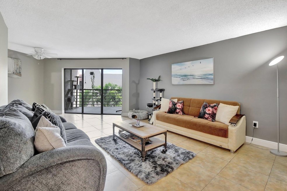 6855 W Broward Blvd unit 406, Plantation, FL 33317 - photo 1