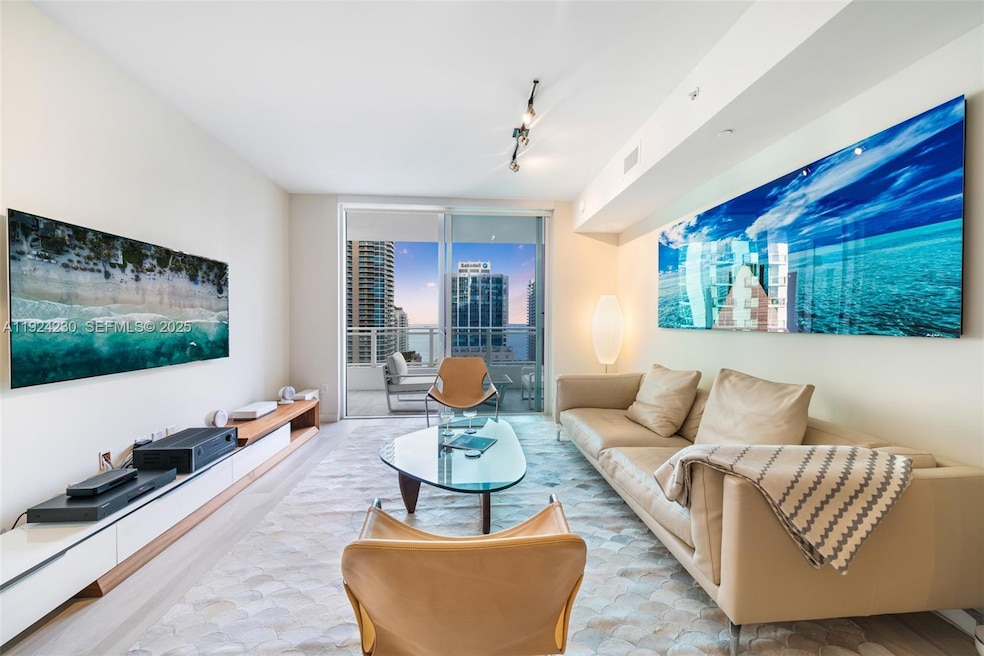 The Bond At Brickell unit 2706, Miami, FL 33131 - photo 1
