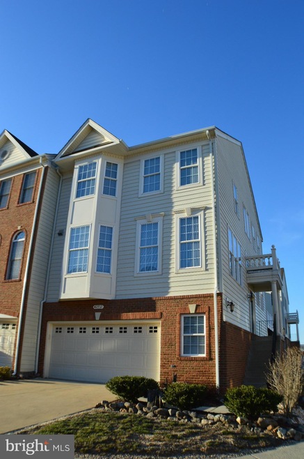 42712 Sandman Terrace, Chantilly, VA 20152 - photo 1
