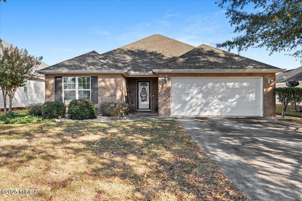 125 Amber Dr, Byron, GA 31008 - photo 1