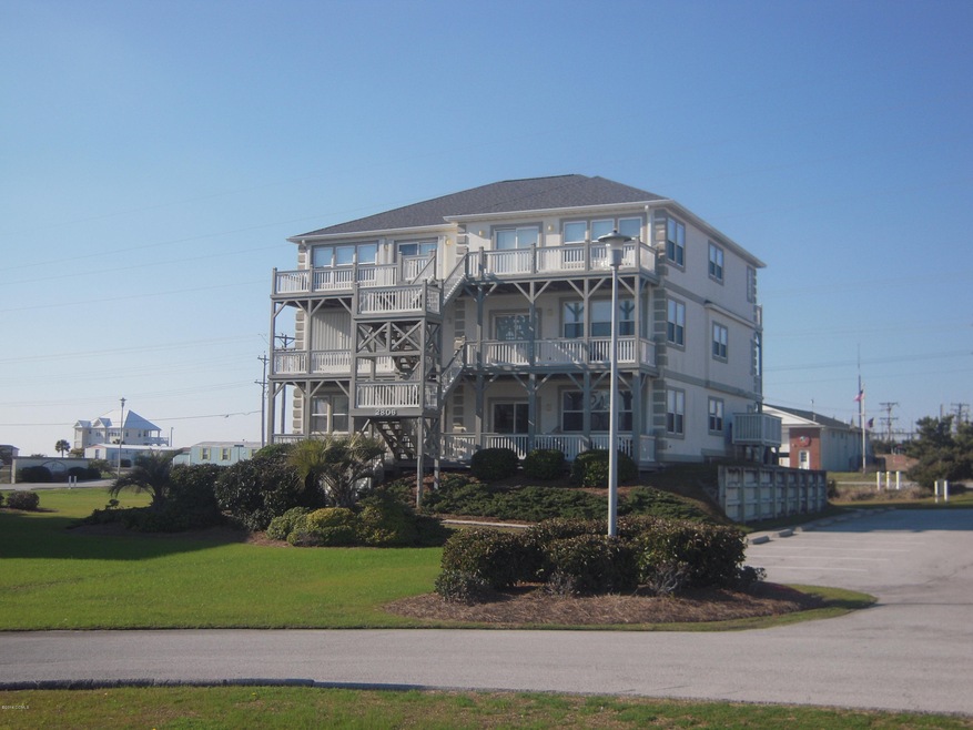 Pier Pointe 8B1