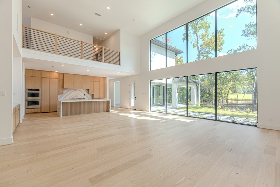 For Sale $3,000,000 • Co-Listing Agent