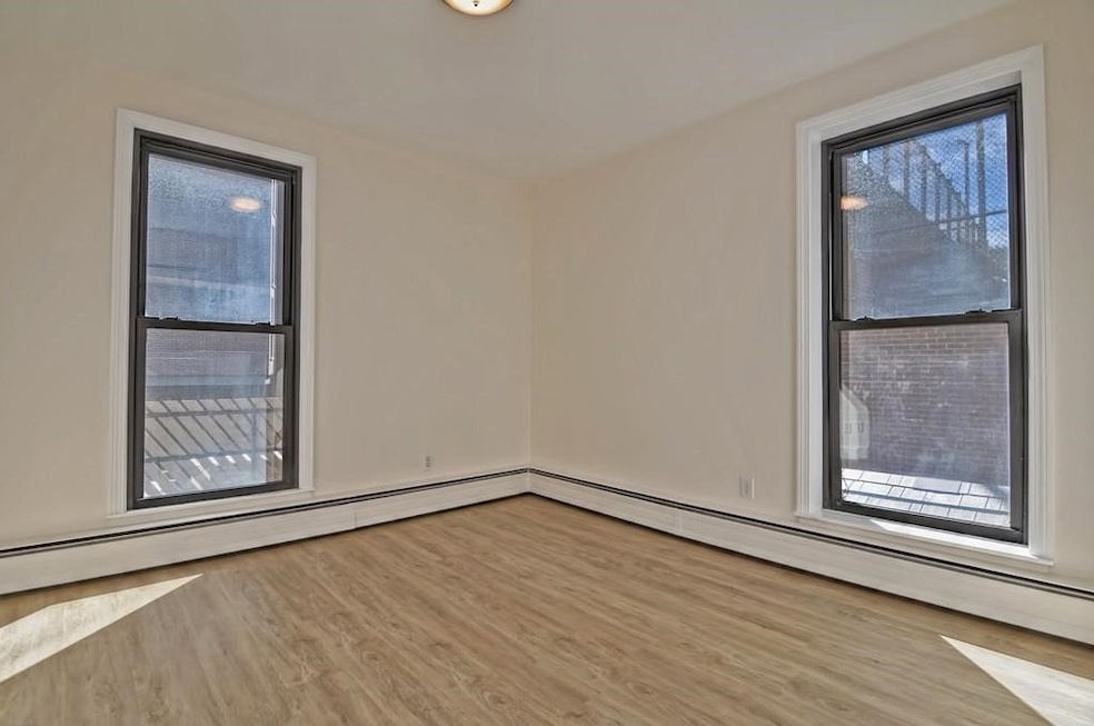 10 Juniper St unit 38, Brookline, MA 02445 - photo 1