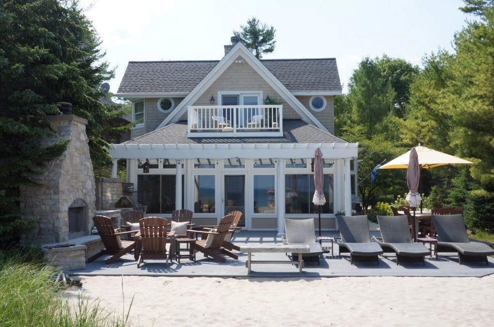The Ultimate Beach Retreat!