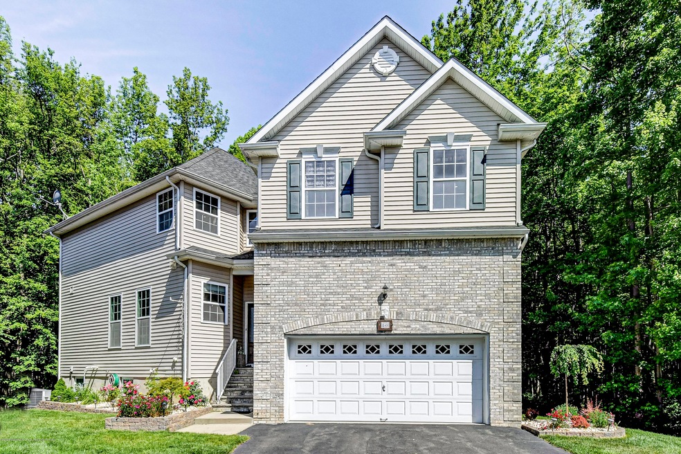 245 Morning Glory Dr, Monroe Township, NJ 08831 - photo 1