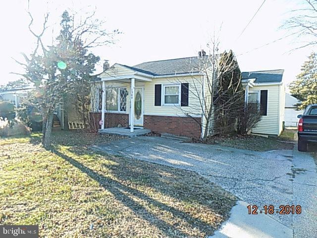 1300 Laurel Rd, Lindenwold, NJ 08021 - photo 1