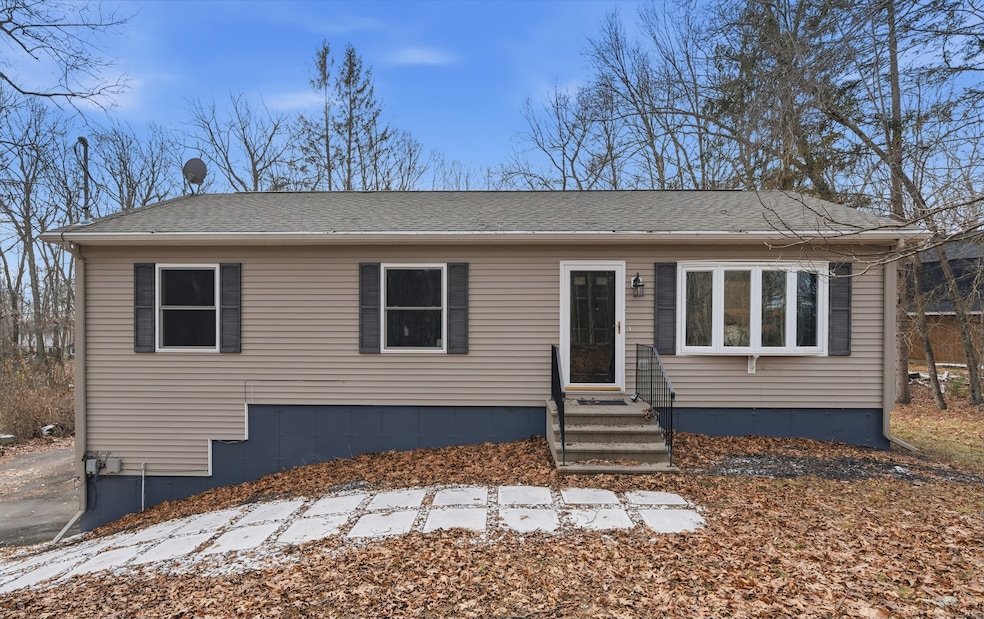 40 Buff Cap Rd, Ellington, CT 06029 - photo 1