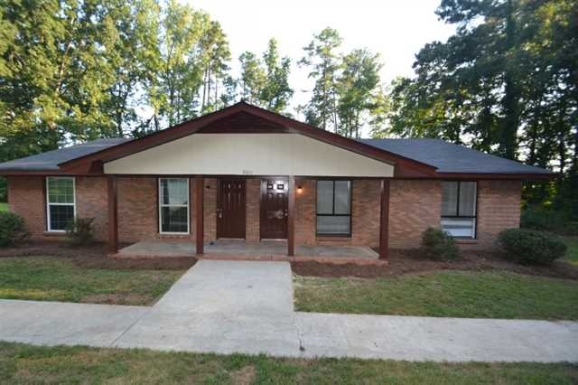 9055 Spillers Dr SW unit B, Covington, GA 30014 - photo 1