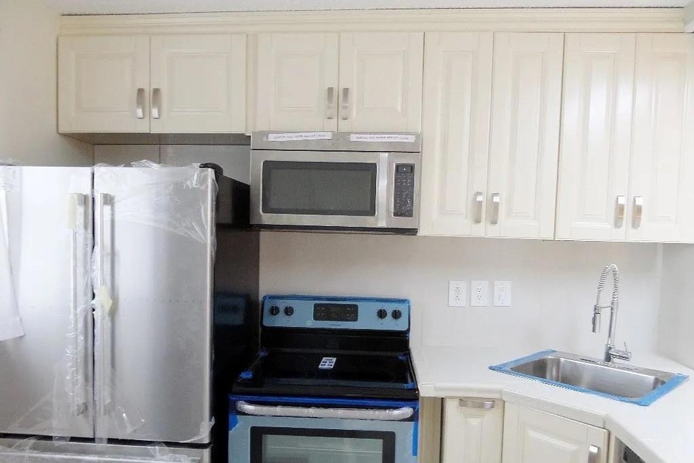 6005 Del Lago Cir unit 104, Sunrise, FL 33313 - photo 1