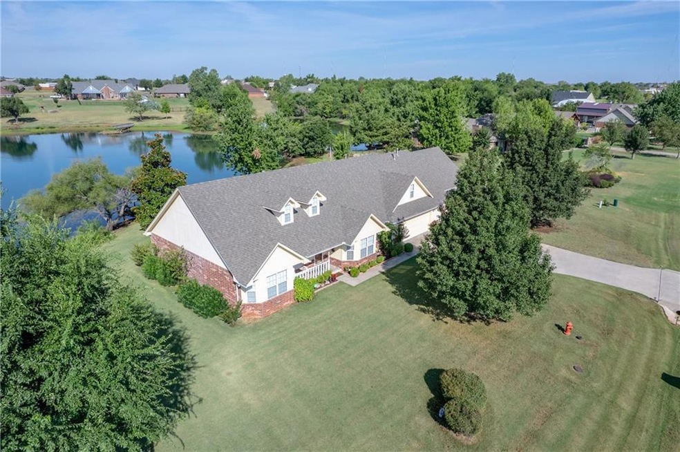 1401 Clear Creek Rd, Moore, OK 73160 - photo 1