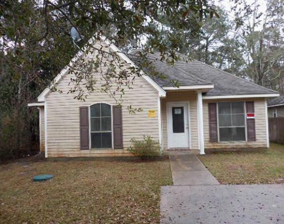40180 Richardson St, Slidell, LA 70461 - photo 1
