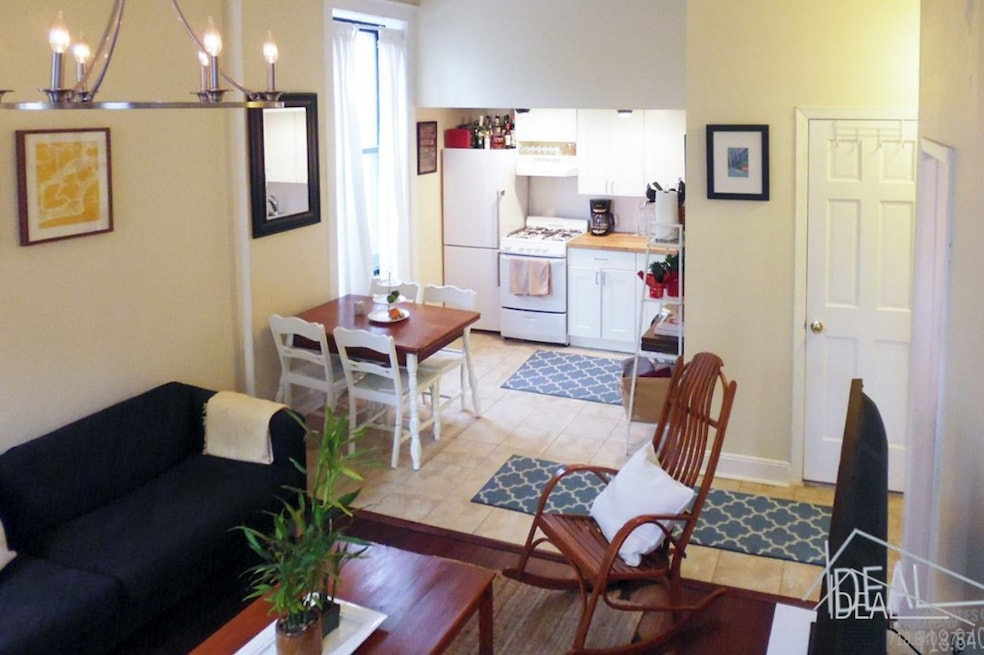 82 6th Ave, Brooklyn, NY 11217 - photo 1