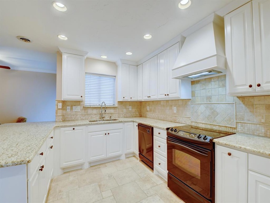 835 W Harwood Rd unit E, Hurst, TX 76054 - photo 1