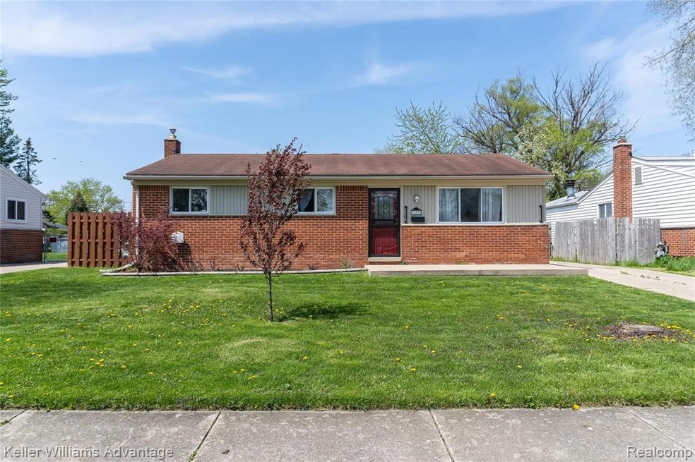 OakbrookSt_15784_Front_02.jpg