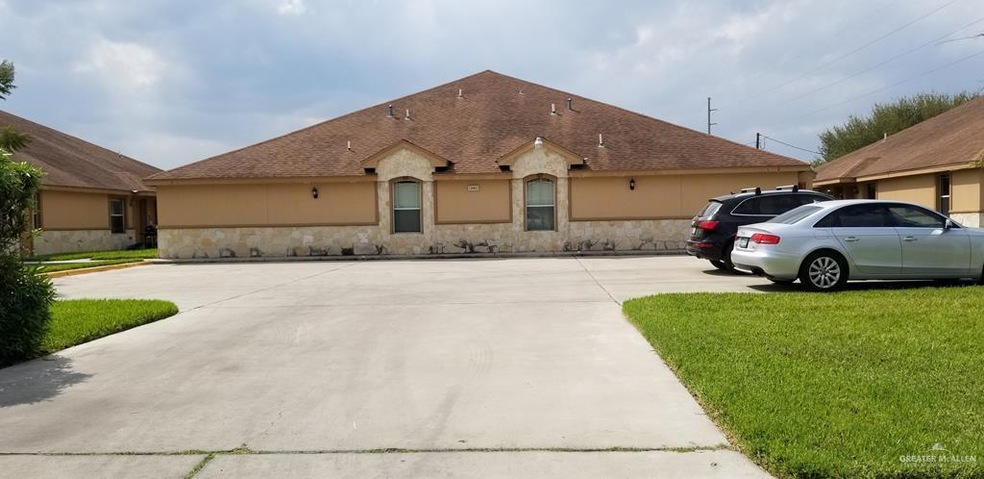 3505 Samgar St unit 4, Edinburg, TX 78539 - photo 1
