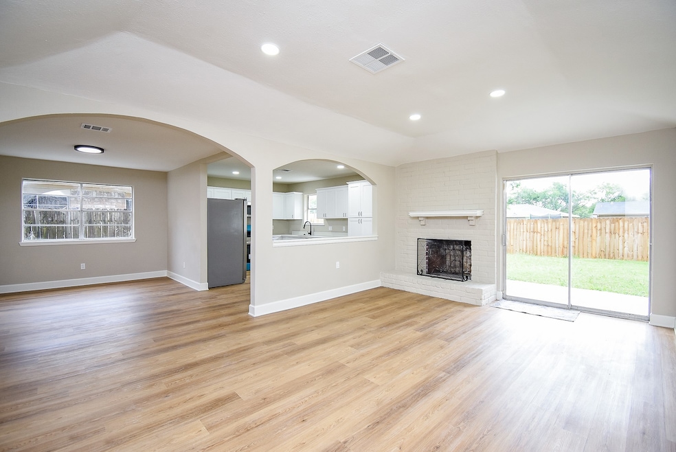 Living/Dining