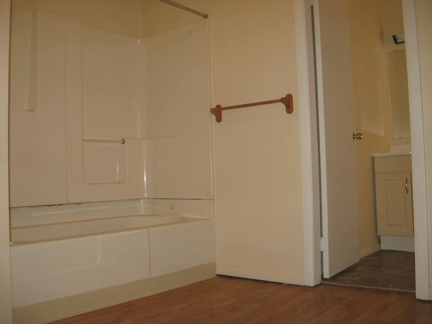 63 Pleasant St unit 1, Claremont, NH 03743 - photo 1