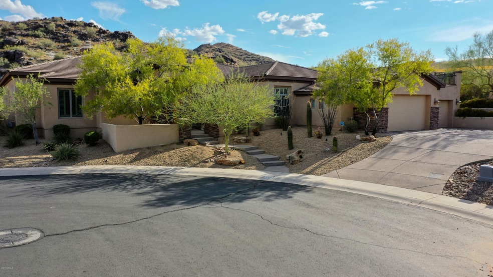 8714 S 24th Way, Phoenix, AZ 85042 - photo 1