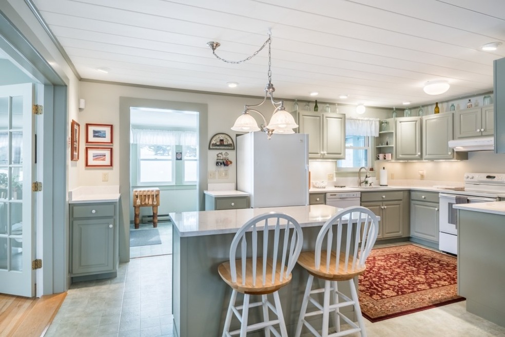 421 Georgeville Rd, Lisbon, NH 03585 - photo 1