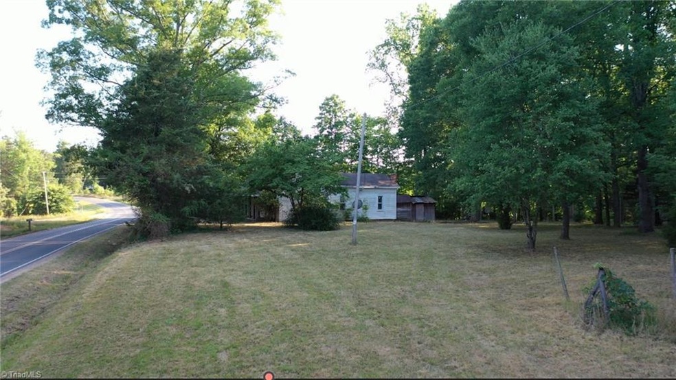 4832 Pisgah Covered Bridge Rd, Asheboro, NC 27205 - photo 1