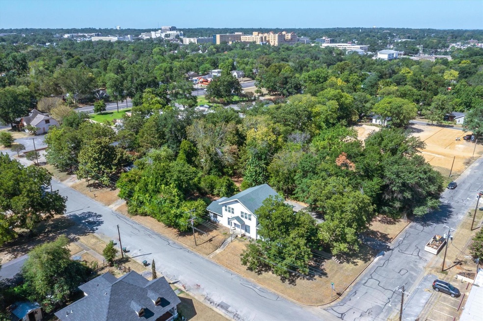 Beautiful & Large Corner Lot