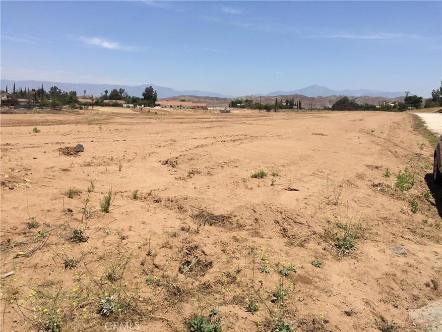 0 NE Corner Winship & Center unit EV16121173, Colton, CA 92324 - photo 1