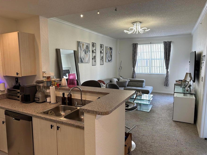 Flagler Pointe unit (Seasonal/Annual) 91, West Palm Beach, FL 33407 - photo 1