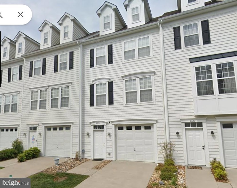 For Sale $295,000 • Co-Listing Agent