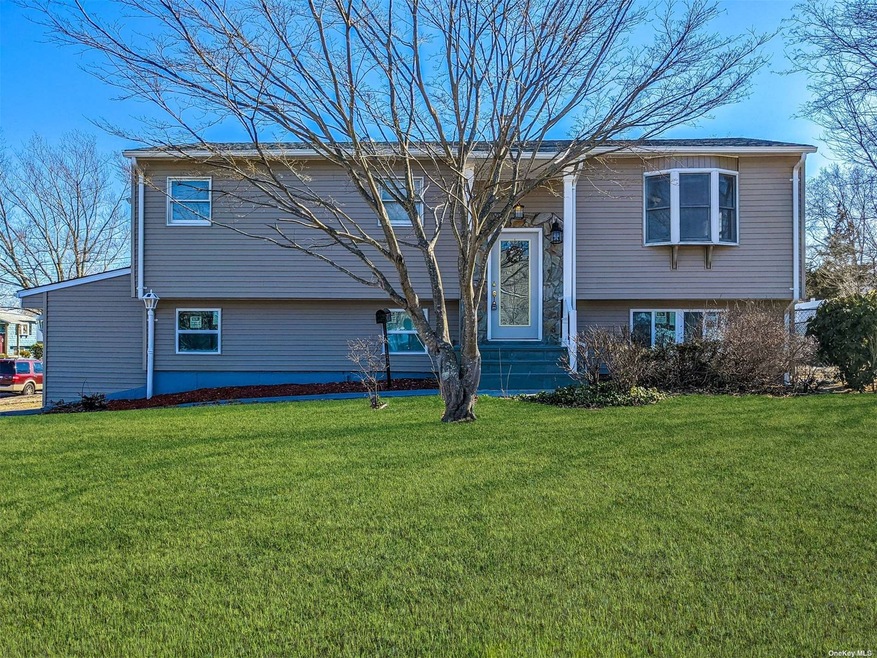 1902 Fire Ave, Medford, NY 11763 - photo 1