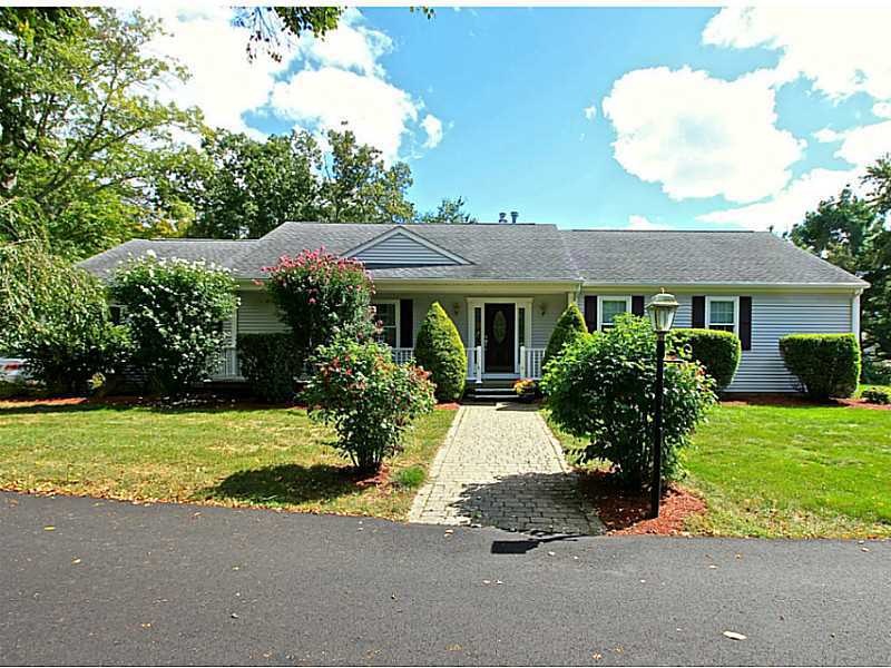 147 Forest Ave, Middletown, RI 02842 - photo 1