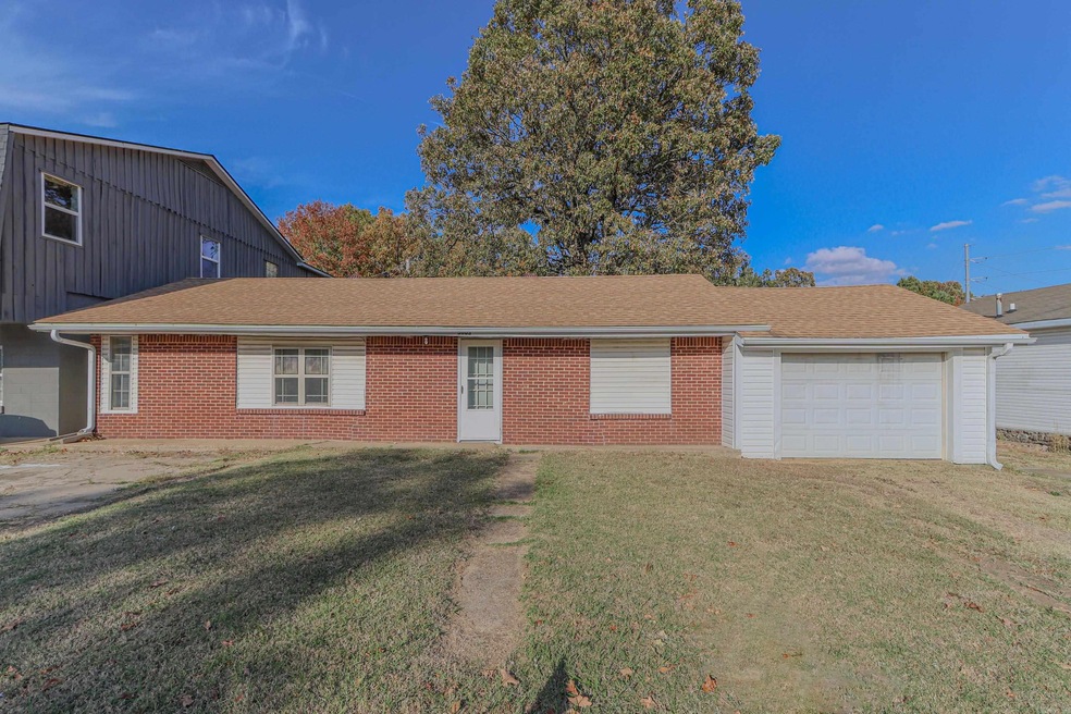 5603 W Kingshighway, Paragould, AR 72450 - photo 1