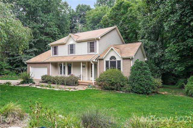 127 Eastwood Dr, Statesville, NC 28625 - photo 1