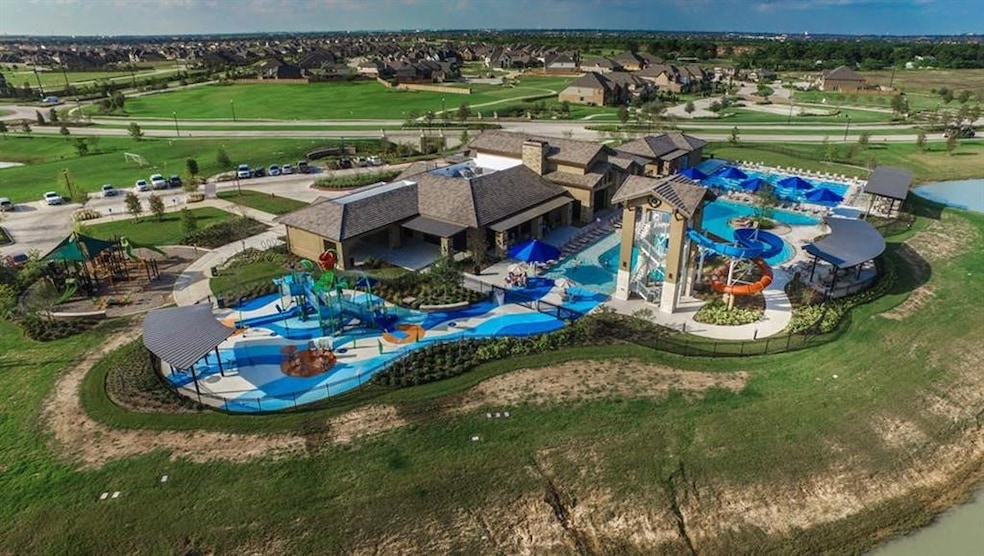 Located in Katy, Texas, you can find a number of recreational opportunities, dining and shopping options, and the very well-known and respected Katy ISD and Lamar CISD. This is a beautiful town with some great parks and community centers, as well as some fun and enjoyable festivals and events.