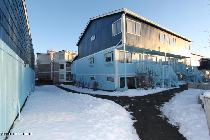 1265 Norman St unit 18, Anchorage, AK 99504 - photo 1