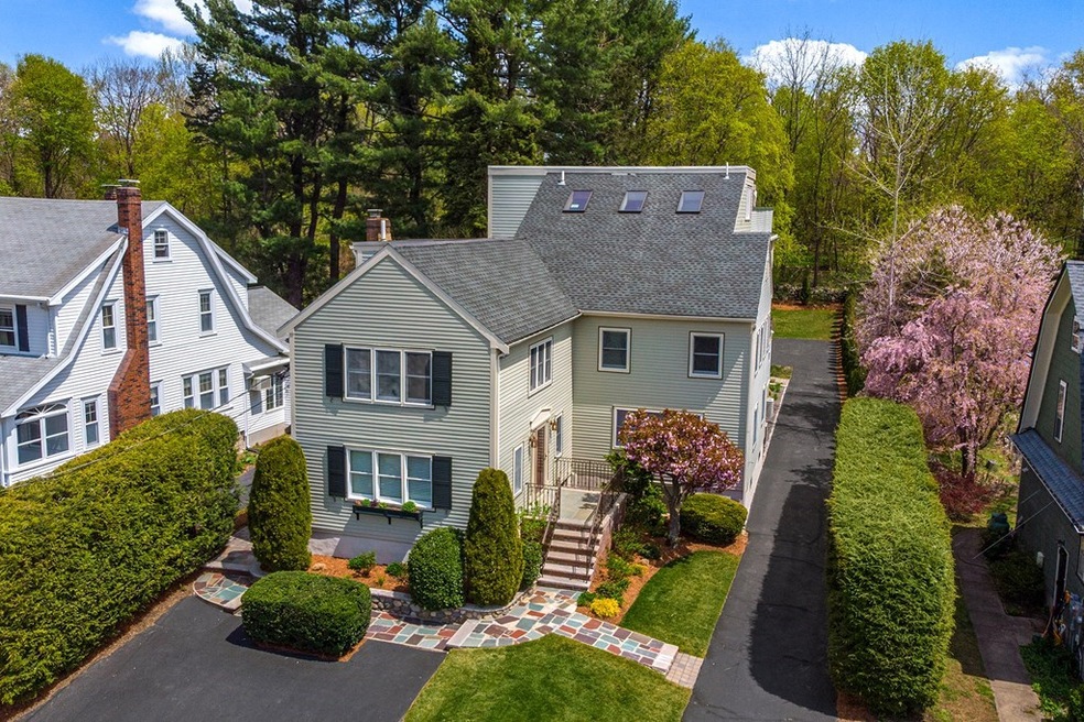 29 Dunster Ln, Winchester, MA 01890 - photo 1