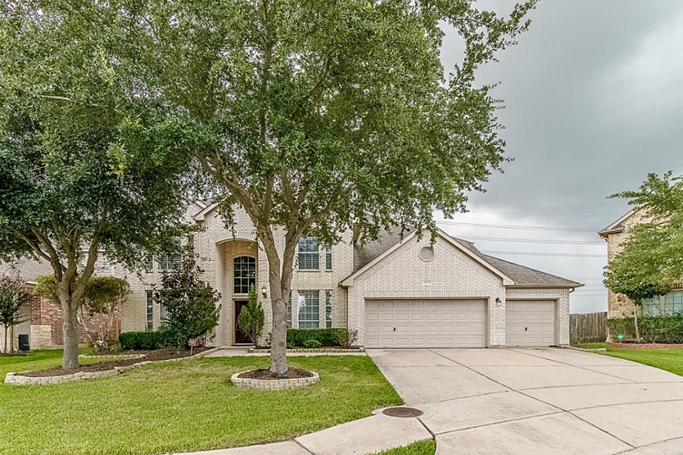 21831 Honeysuckle Grove Ln, Richmond, TX 77469 - photo 1