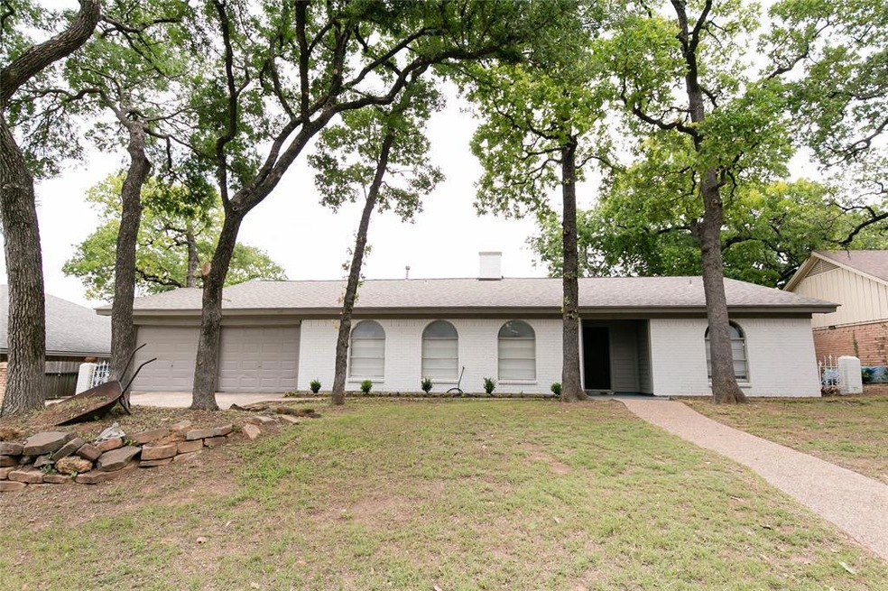 1104 Kathryn St, Hurst, TX 76053 - photo 1
