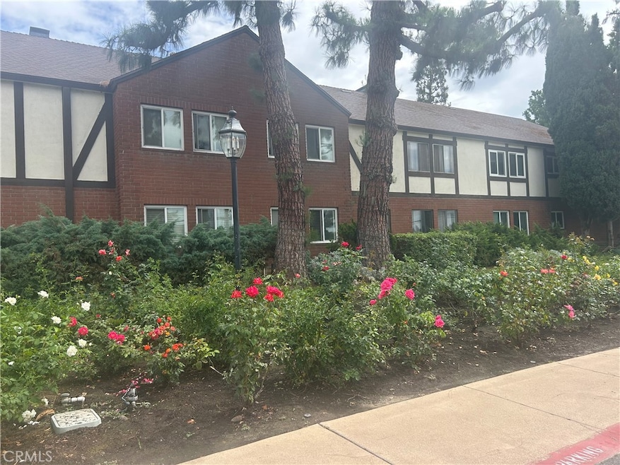 15500 Williams St unit N, Tustin, CA 92780 - photo 1