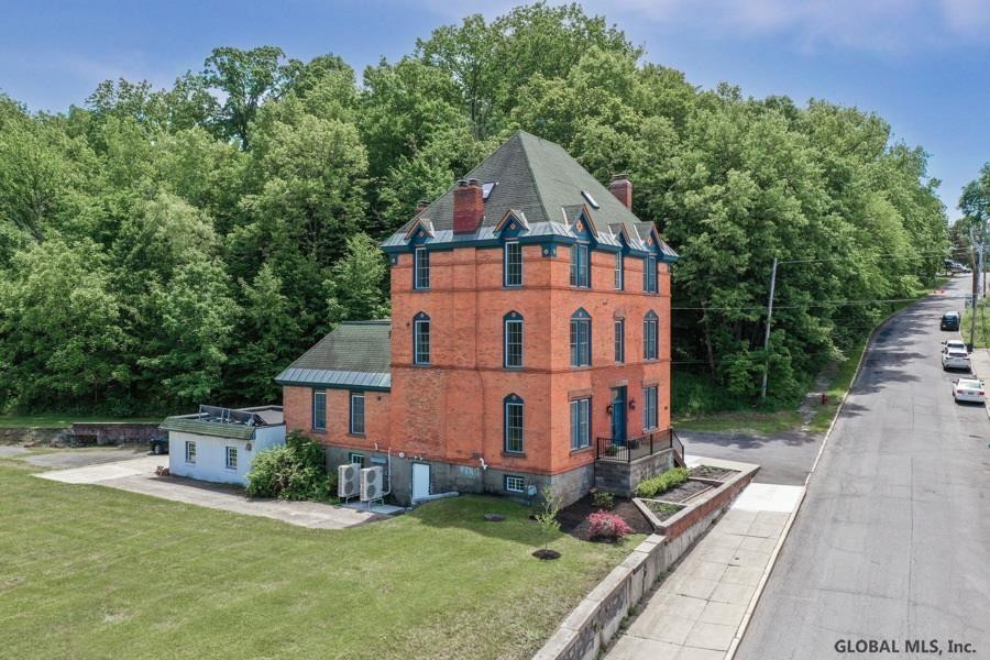 28 Stow Ave, Troy, NY 12180 - photo 1