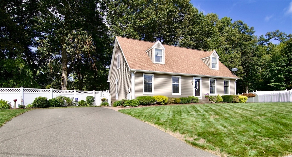 90 Atlantic St, Ludlow, MA 01056 - photo 1